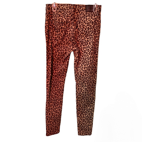 Levi leopard print pants! I love them but I just never wear them. No flaws. - Picture 2 of 3